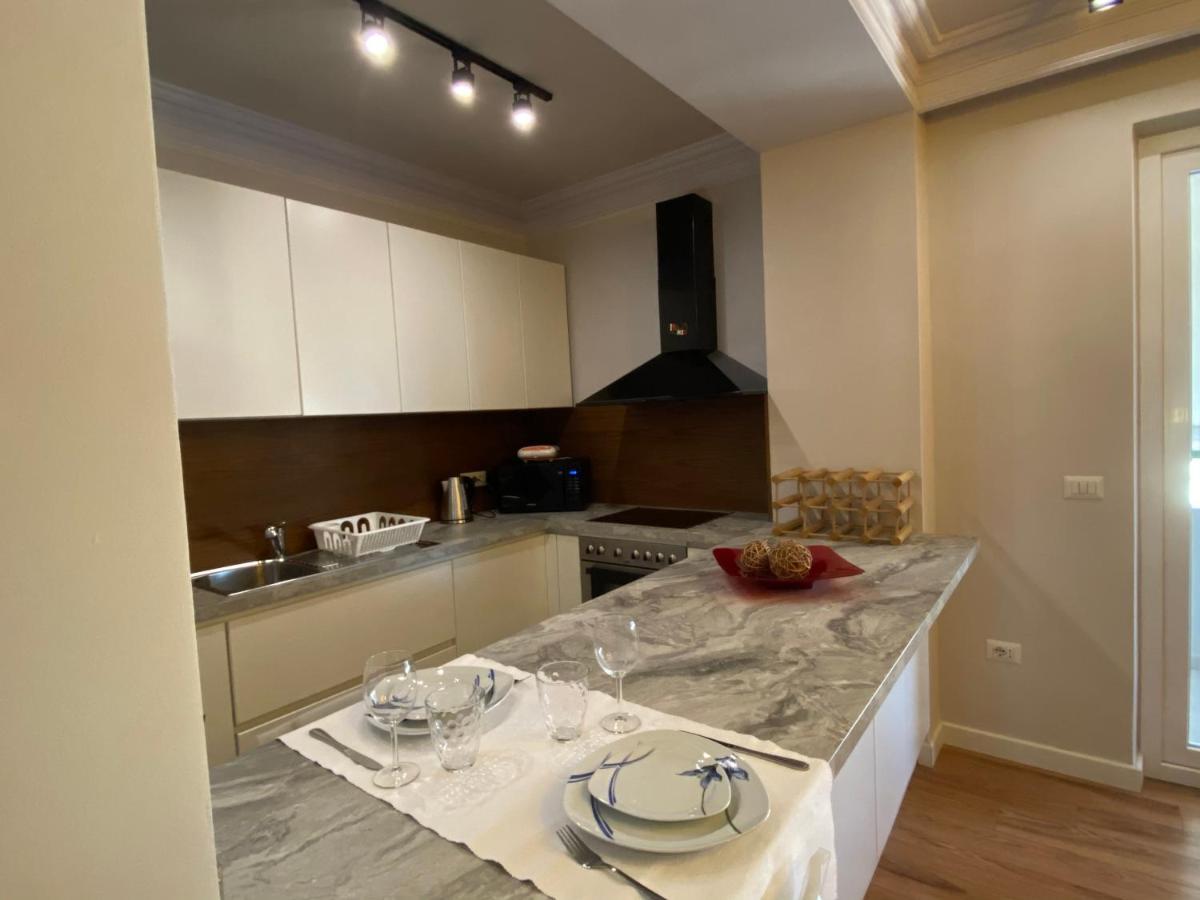 Mel'S Place Tiranë Eksteriør bilde